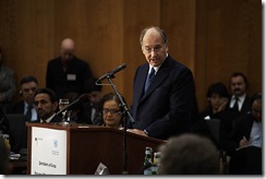 agakhaningermany1107_06