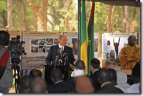 His Highness the Aga Khan addresses guests at the Inauguration of the Bamako Park.