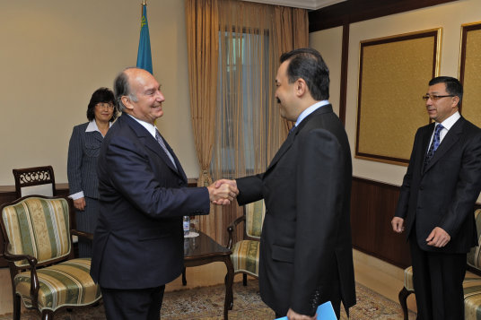 Prime Minister of Kazakhstan meets Prince Karim Aga Khan IV