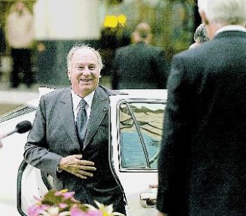 The Aga Khan arrives at the Pan Pacific Hotel yesterday to give his message of hope to a high-powered Vancouver crowd. Photograph by Arlen Redekop, The Province