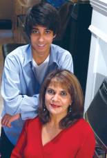 NV woman gives thanks - Supports 19th Ismaili Walk for women's health