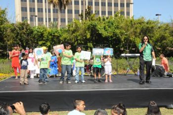 Enoo-performing-akfwalk-orlando1