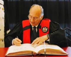 Ottawa Citizen Article: Wanted: A way to make unstable democracies work, Aga Khan says