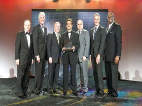 Amin Mohamed Lakhani receives Golden Arch Award for McDonald's Pakistan