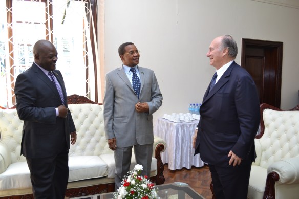 His Highness the Aga Khan in Arusha for opening of EAC headquarters