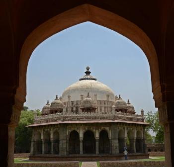 Mughal era tombs restored to their traditional grandeur - The Hindu