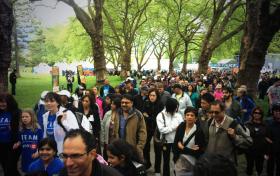 Thousands take part in World Partnership Walk to fight global poverty | Globalnews.ca