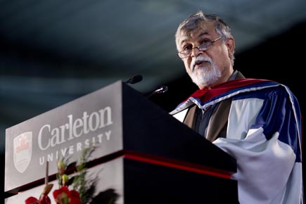 Moyez Vassanji is an acclaimed award-winning Canadian author.