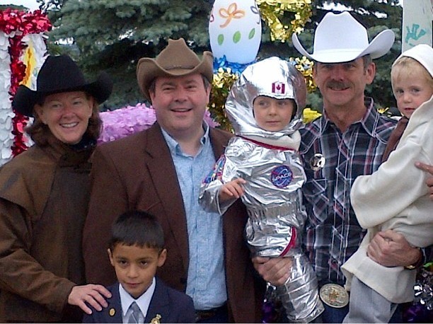 Premier Redford with Astronaut Chris Hadfield, Jason Kenney, Ismaili volunteer kids and the world's cutest astronaut. Premier Redford with Astronaut Chris Hadfield, Jason Kenney, Ismaili volunteer kids and the world's cutest astronaut.