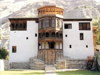 UNESCO Heritage Awards 2013: Khaplu Palace receives award of distinction