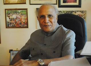 'A Man named Khan' - Shoaib Sultan Khan