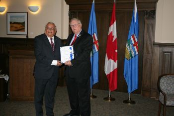 Mansoor Ladha: Calgary journalist receives  Gov. Gen. award