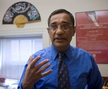 Synopsis by Paul Levy of Ali Asani's lecture at Harvard