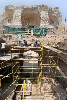 Aga Khan Trust for Culture is restoring Mughal-era Arab Serai to its original glory