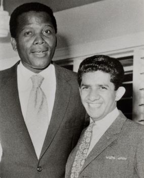 Sultan Jessa Archives: American actor Sidney Poitier at Oscars 2014