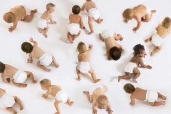 What do healthy moms have in common the world over? Babies of the same size, study says