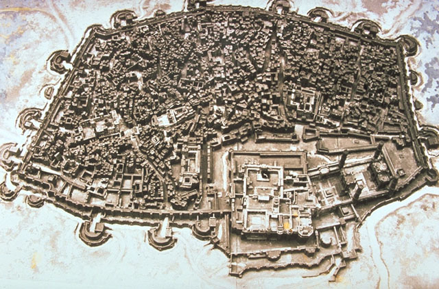 Walled City Lahore: Work on Shahi Hamam excavation project has started with the help of Aga Khan Trust for Culture