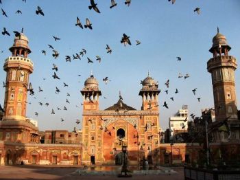 Aga Khan Cultural Services, Pakistan & Walled City Lahore Authority: Rescuing Lahore's Masjid Wazir Khan