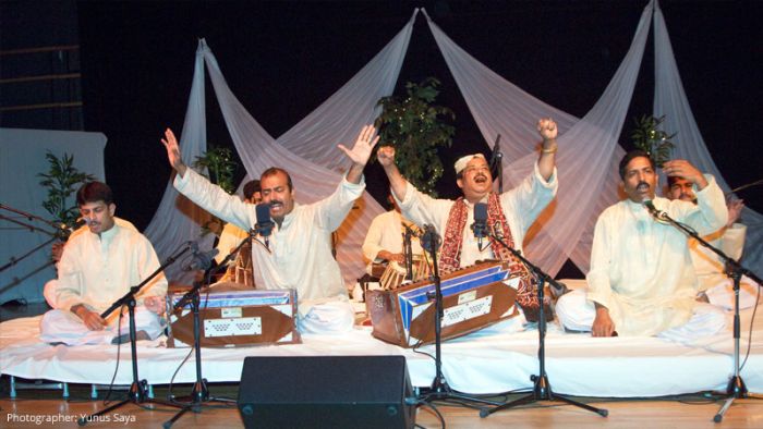 Toronto: Qawwali by Fareed Ayaz, Abu Muhammad and Brothers