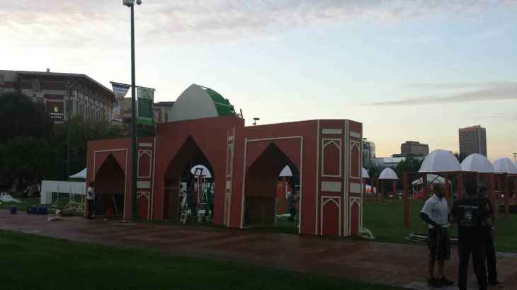ATL-PW-ViA-Humayun Tomb replica entrance - being built