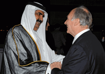 His Highness Sheikh Hamad bin Khalifa Al Thani the Emir of Qatar greeting His Highness the Aga Khan at the Aga Khan Award for Architecture ceremony in Doha, Qatar.  Msheireb Museums in Doha received a nomination for the<a href="https://msheirebmuseums.com/en/?news=msheireb-museums-receives-nomination-for-the-prestigious-agha-khan-awards-in-architecture" target="_blank" rel="external noopener"> Aga Khan Award for Architecture in 2019</a> Image: Gary Otte/AKDN
