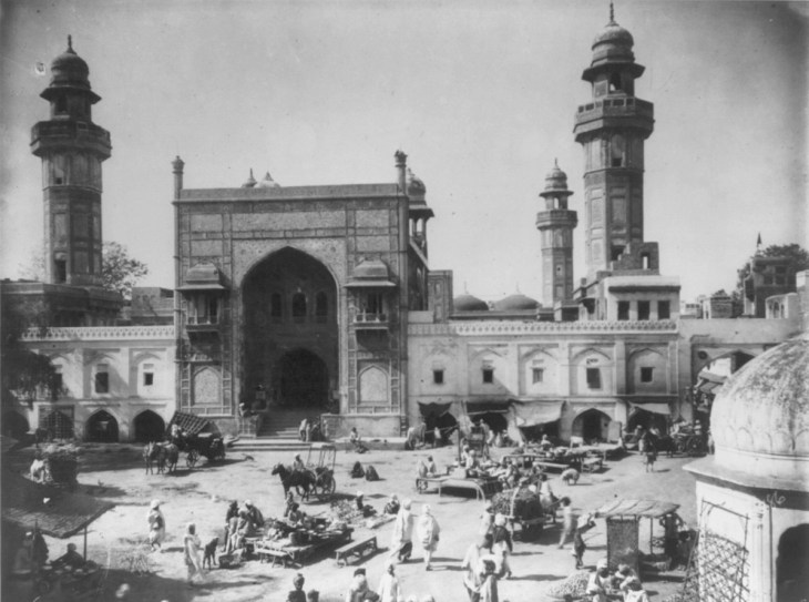 wazir_khan_mosque_in_1895