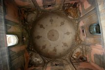 Photograph showing the main hall of Rahim’s Tomb