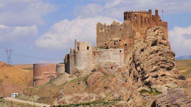 Iran plans to offer Alamut Fortress to UNESCO | PressTV