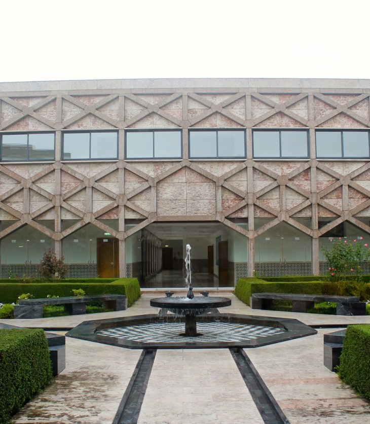 Ismaili Centre Lisbon via Raj Rewal - Frederick Architects - Valsassina PROAP (Photo Rachel Ferraz Nunes)