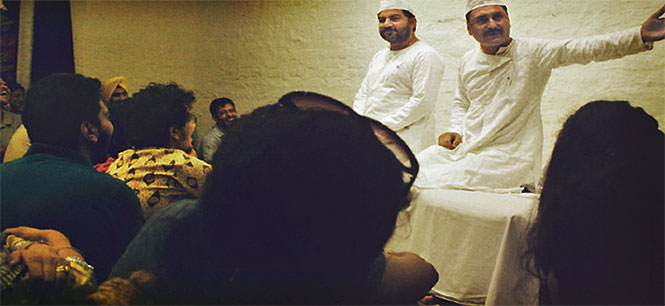 Weave words the Dastangoi way