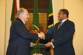 February 23, 2015: Photos: His Highness the Aga Khan with President of Tanzania Dr. Jakaya M Kikwete