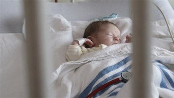 Safina Adatia: Montreal hospital to introduce 'quiet time' in maternity ward