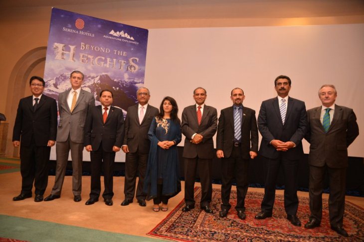 Adventure Diplomacy Group Hosts Premiere of Record Breaking Everest Journey