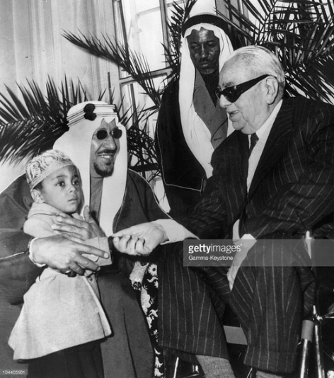 King Saud of Saudi Arabia introduces one of his sons to the 48th Ismaili Imam His Highness Sir Sultan Muhammad Shah, Aga Khan III. (Photo by Keystone-France via Getty Images)