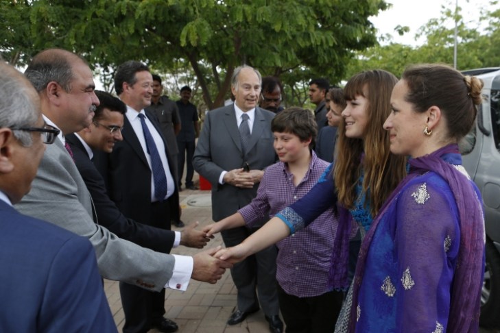 Ismaili Council Vice-President and Chairman of the Aga Khan Education Service, India welcome Princess Zahra, her children Sara and Iliyan, Prince Aly Muhammad, and Mawlana Hazar Imam to the Aga Khan Academy, Hyderabad. (Image credit: Nazim Lokhandwala via TheIsmaili.com)
