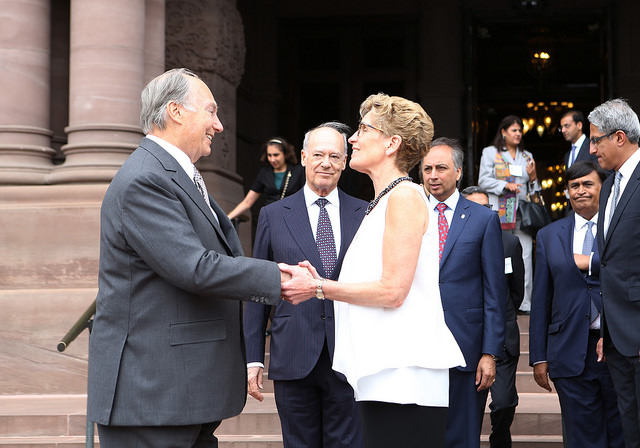 17902130970_c0f52d1918_z