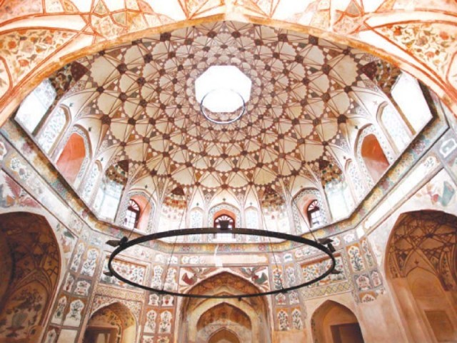 A view of the dome of the Shahi Hammam. (Image credit: WCLA via The Express Tribune)
