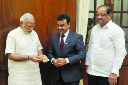 Indian PM Modi praises Rizwan Adatia for development works Indian PM Modi praises Rizwan Adatia for development works