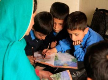 Develop new educational practices to boost learning, say experts at Aga Khan University’s Institute for Educational Eevelopment