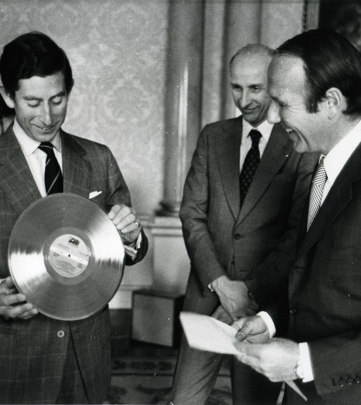 Prince Charles was given the record "Golden Soul" by the UN High Commissioner for Refugees Sadruddin Aga Khan (right) during a ceremony. (Image credit: UNHCR Photos/ 1977)