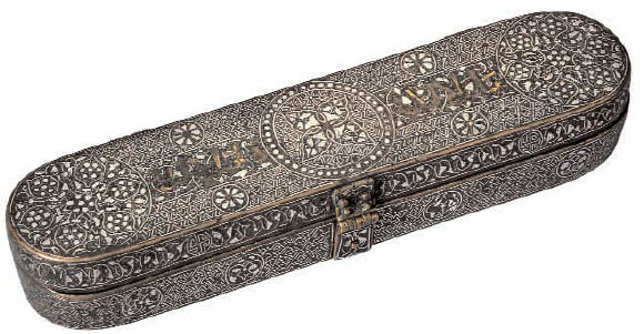 The master often instructed disciples in the secrets of calligraphy letters according to the mystical tradition