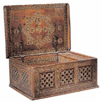 The master often instructed disciples in the secrets of calligraphy letters according to the mystical tradition