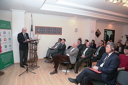 FMIC Chairman Lee Hilling discussed the new book with an audience of government, diplomatic corps, and civil society.