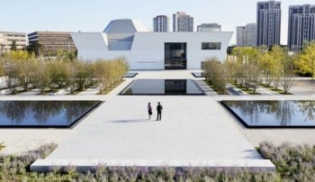 Toronto by Nature eBike Tour - Spend a day enjoying Toronto’s greenspaces, gardens and art