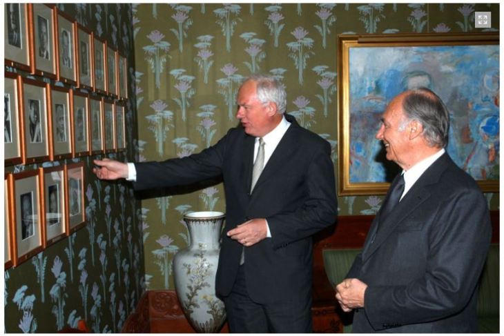 His Highness the Aga Khan is received by Mr Geir Lundestad, Director of the Nobel Institute. - Photo: AKDN/Gary Otte