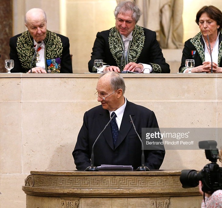 His Highness the Aga Khan installs French Architect Dominique Perrault at French Académie des Beaux-Arts