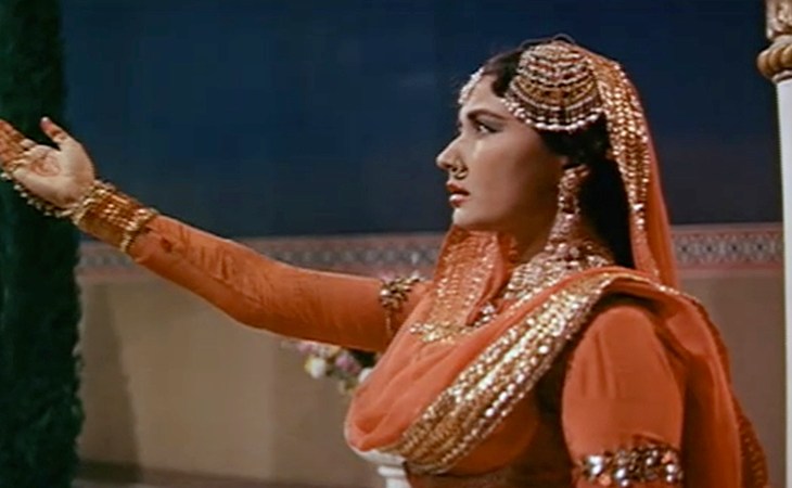Watch Bollywood Classic Movie Pakeezah, free outdoor screening in the Aga Khan Park