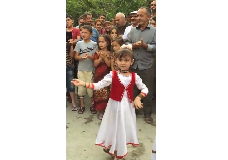 Tajikistani kids dancing