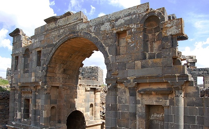 Explore History and Architecture with the Aga Khan Museum's Fall Education Programs