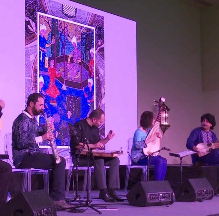 On Saturday, 5 November Mawlana Hazar Imam hosted a dinner and concert at the Ismaili Centre, Dubai for the guests of the 2016 Aga Khan Award for Architecture.